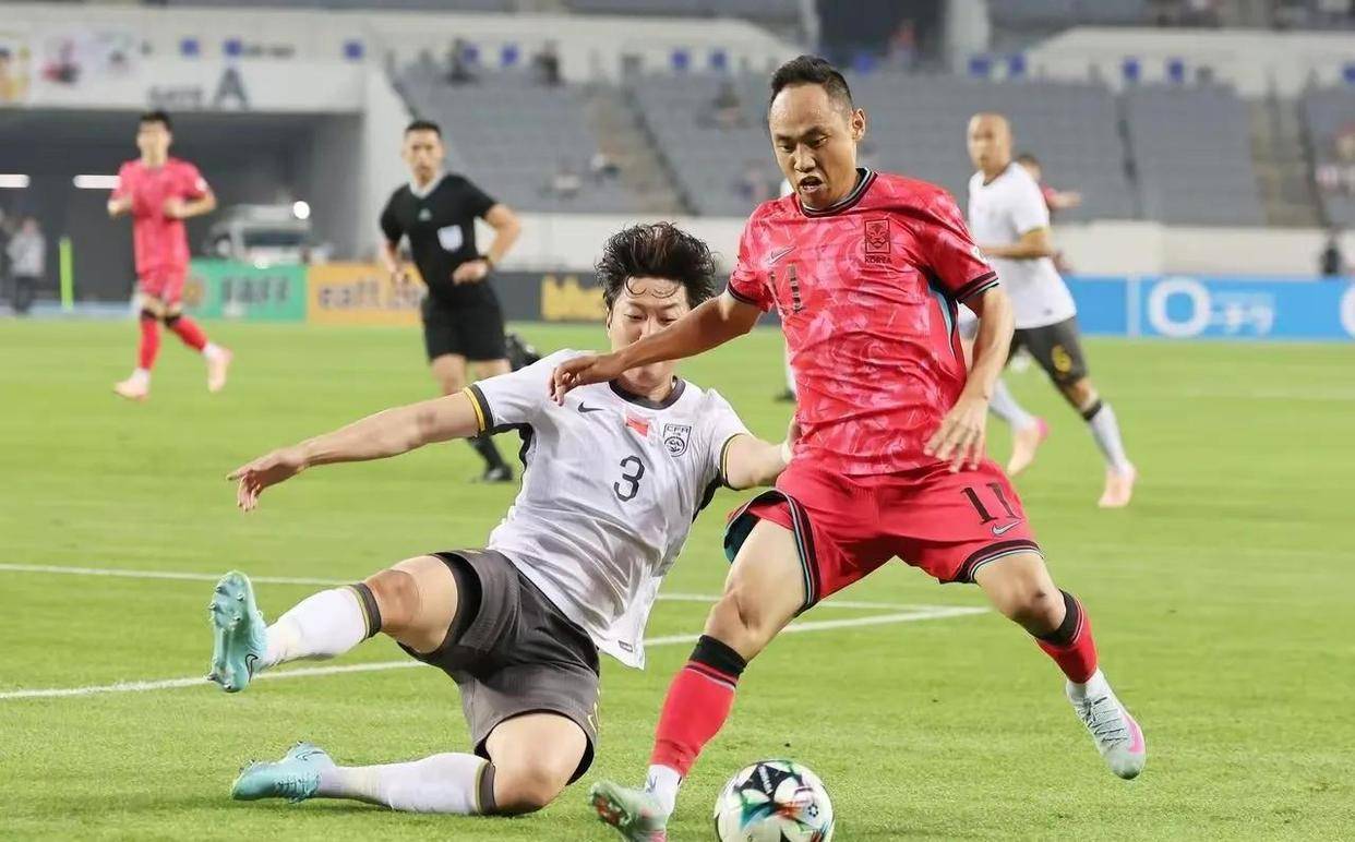 国足东亚杯1胜2负！宋凯或推3大选帅变革(中国足球东亚杯)