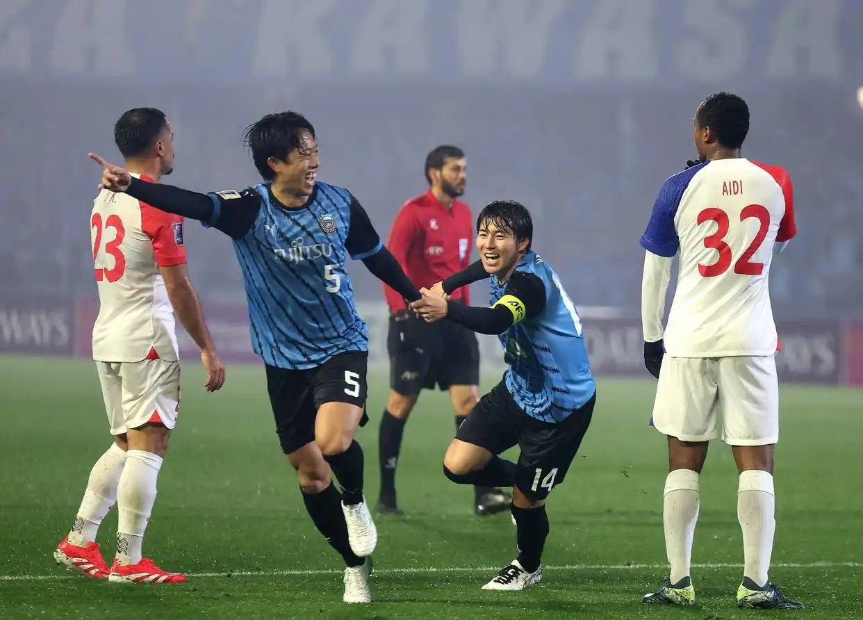 包含日本亚冠冠军两连败出局！亚洲4队世俱杯5战0胜的词条