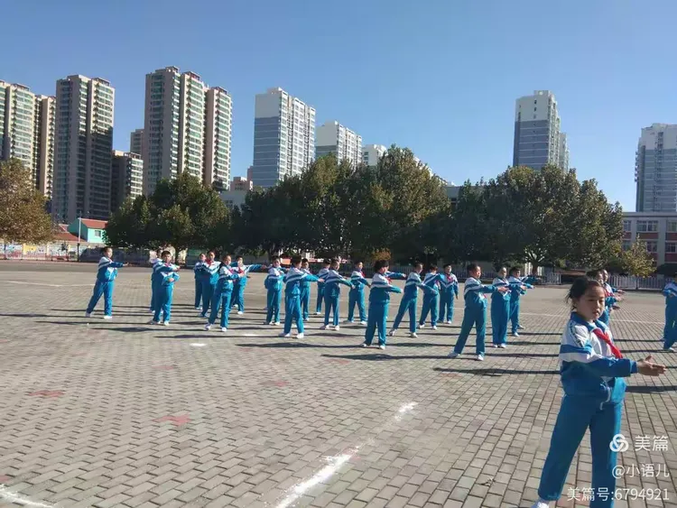 无比刺激的比赛场面令人难以忘怀(一场刺激的比赛作文)